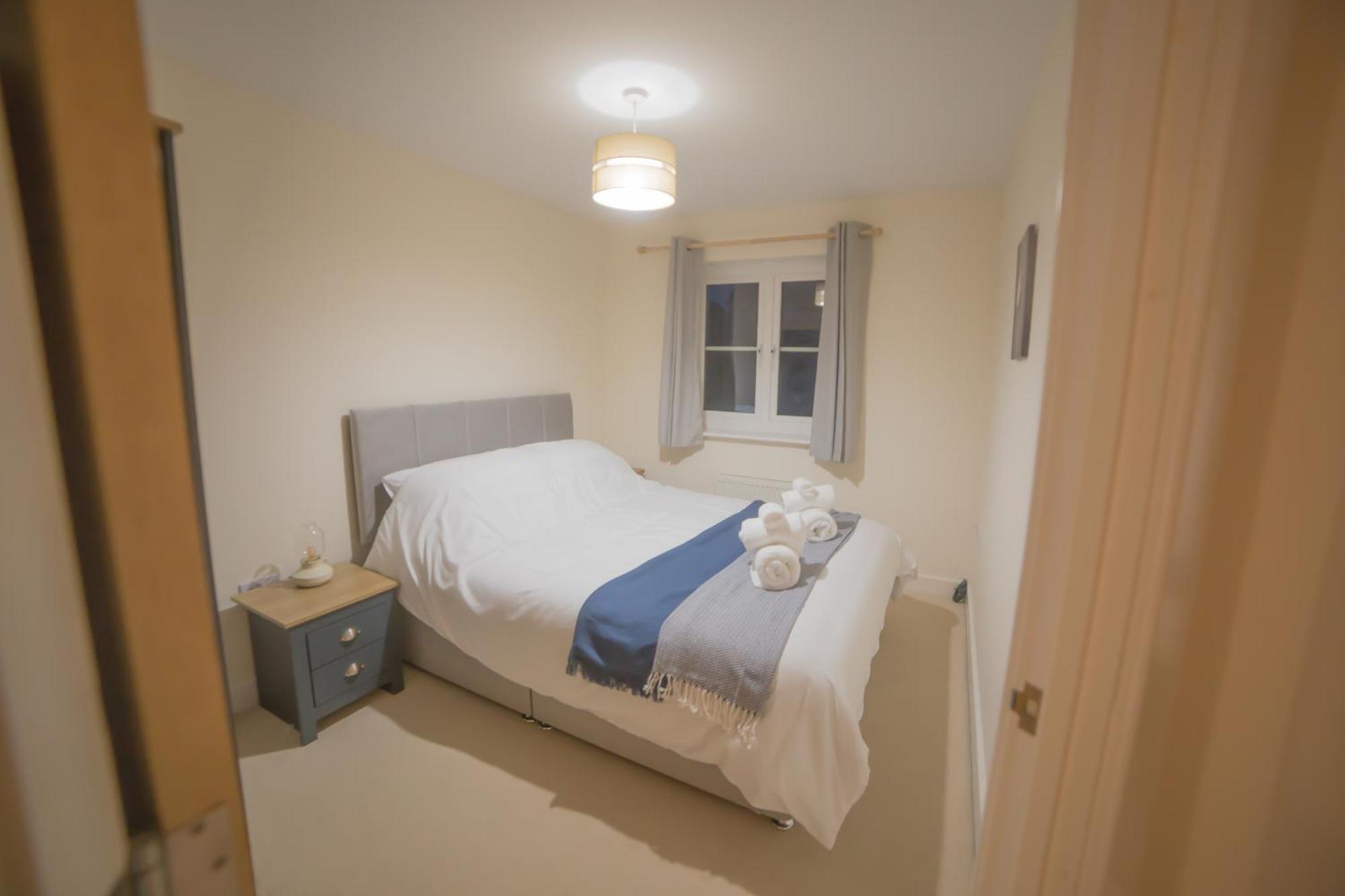Sleeps9 Parking&Garage 17 Mins To Gatwick, 30 To London Villa Merstham Ngoại thất bức ảnh
