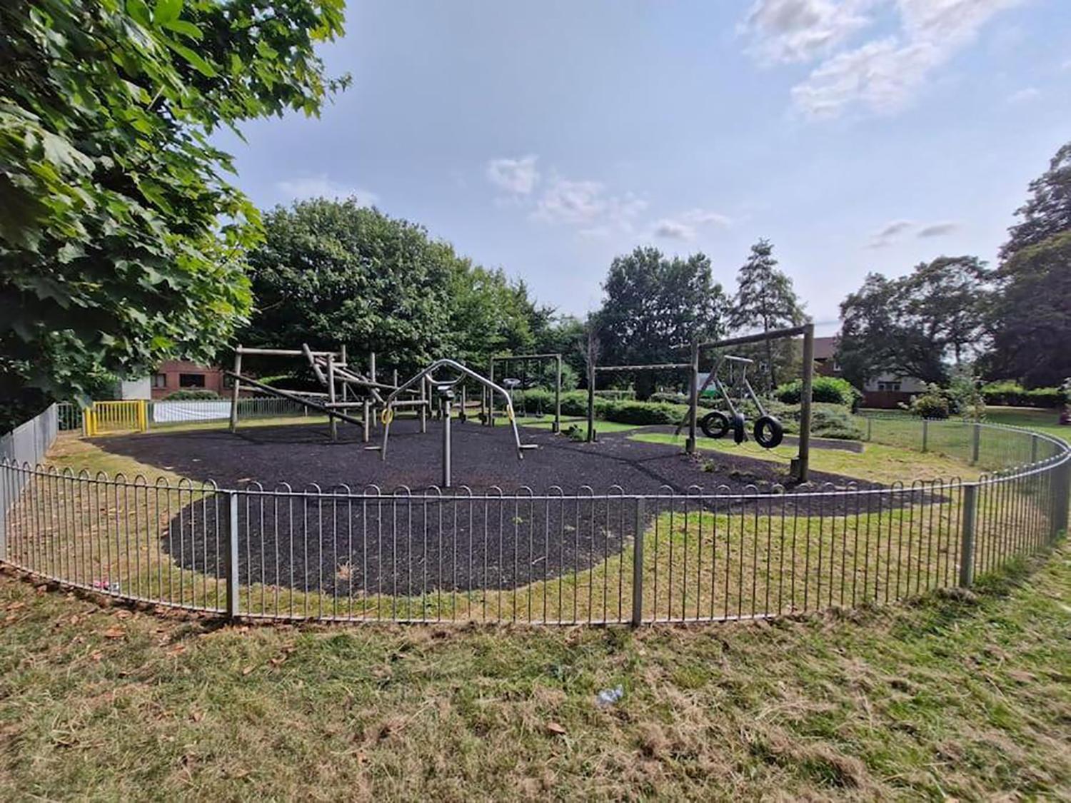 Sleeps9 Parking&Garage 17 Mins To Gatwick, 30 To London Villa Merstham Ngoại thất bức ảnh
